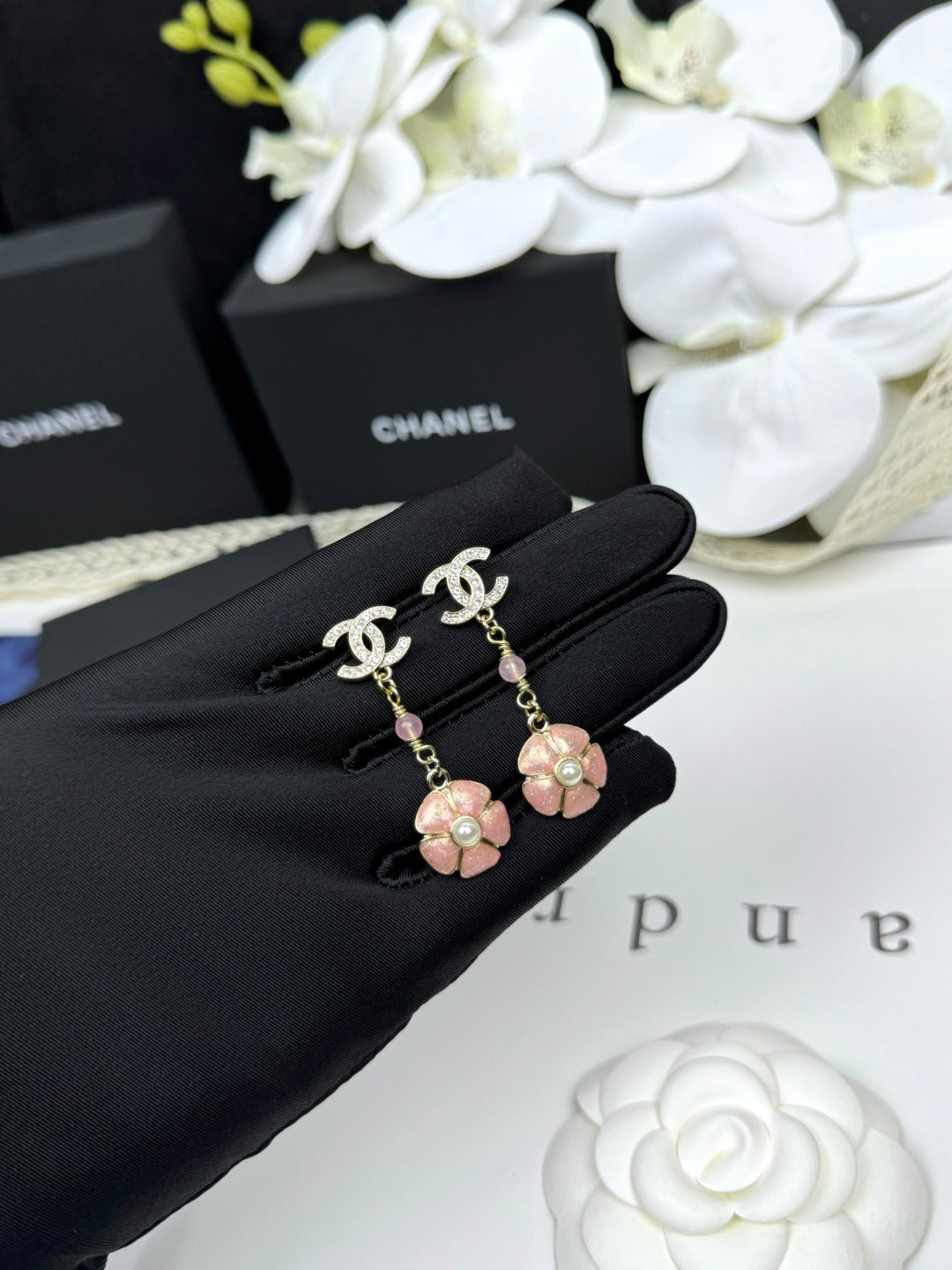 [⭐Clover Jewelry]26C Pink Camellia Enamel Pendant with Double C Earrings