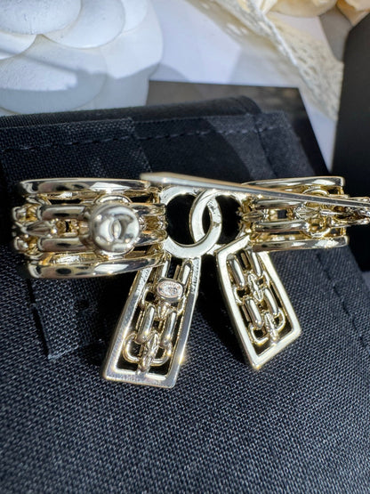 [⭐Clover Jewelry]25K Hollow Bow Brooch