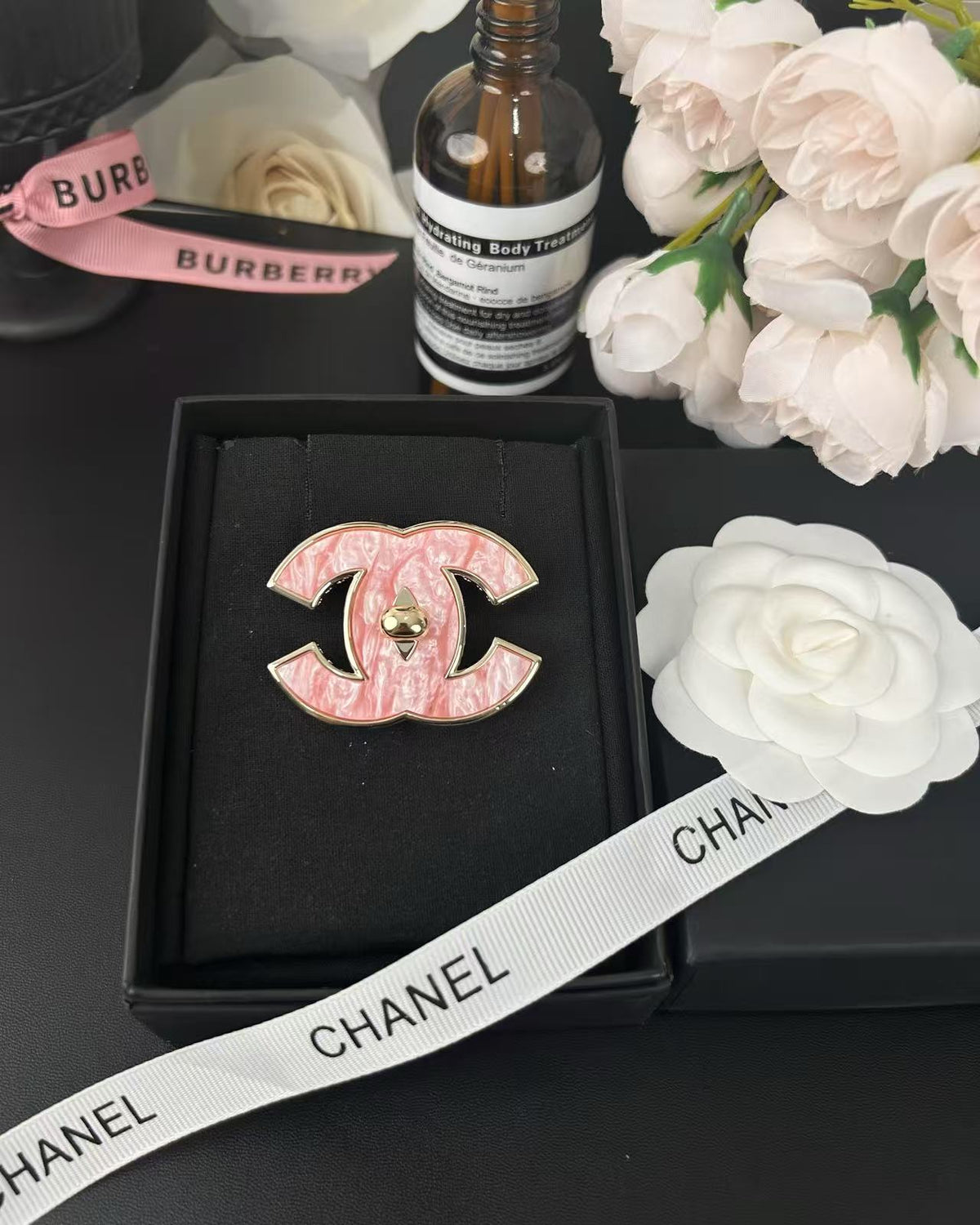 [⭐Clover Jewelry]Pink Resin Classic Brooch 5cm