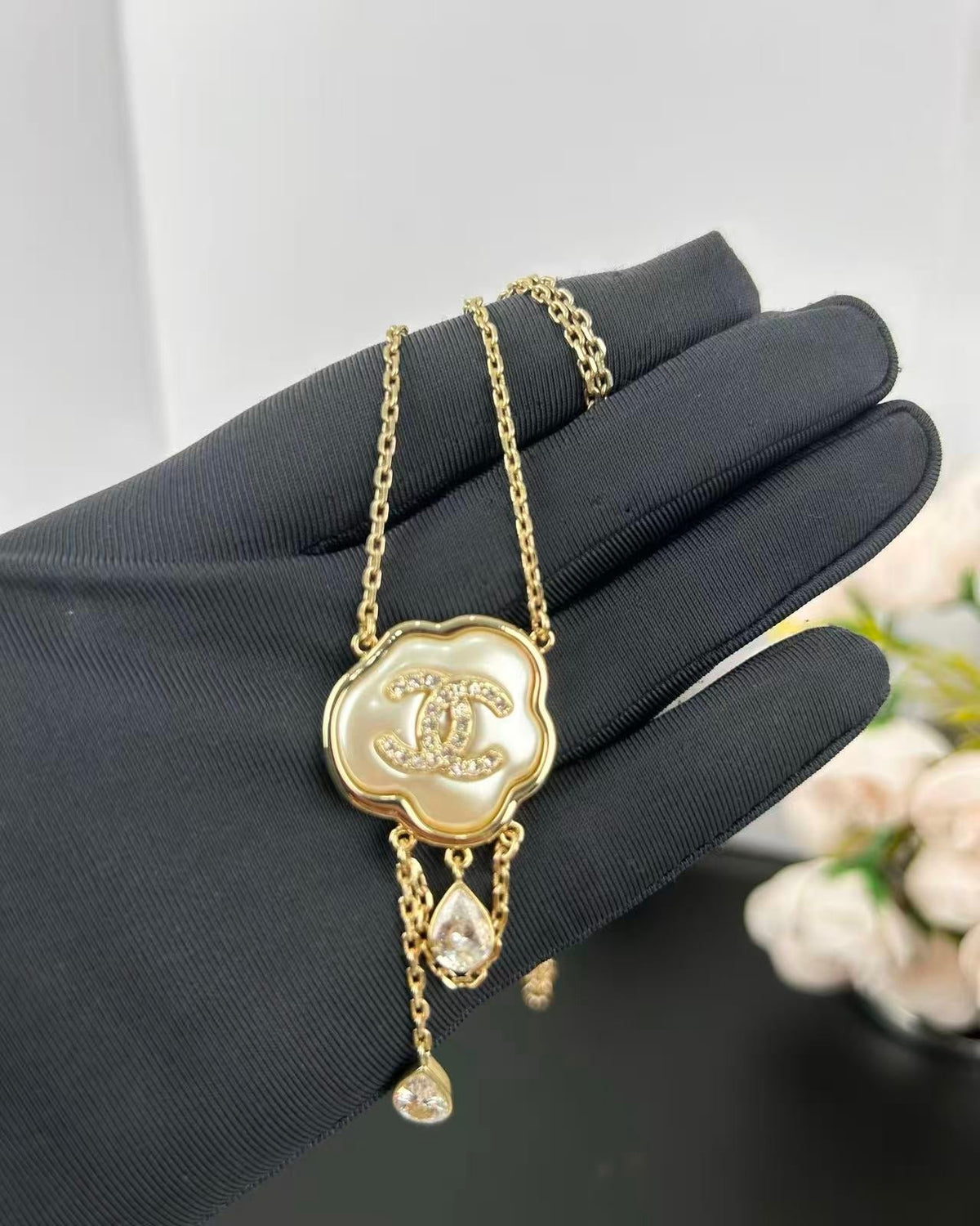 [⭐Clover Jewelry]Cloud Pearl Mother-of-Pearl Diamond Chain Pendant Necklace