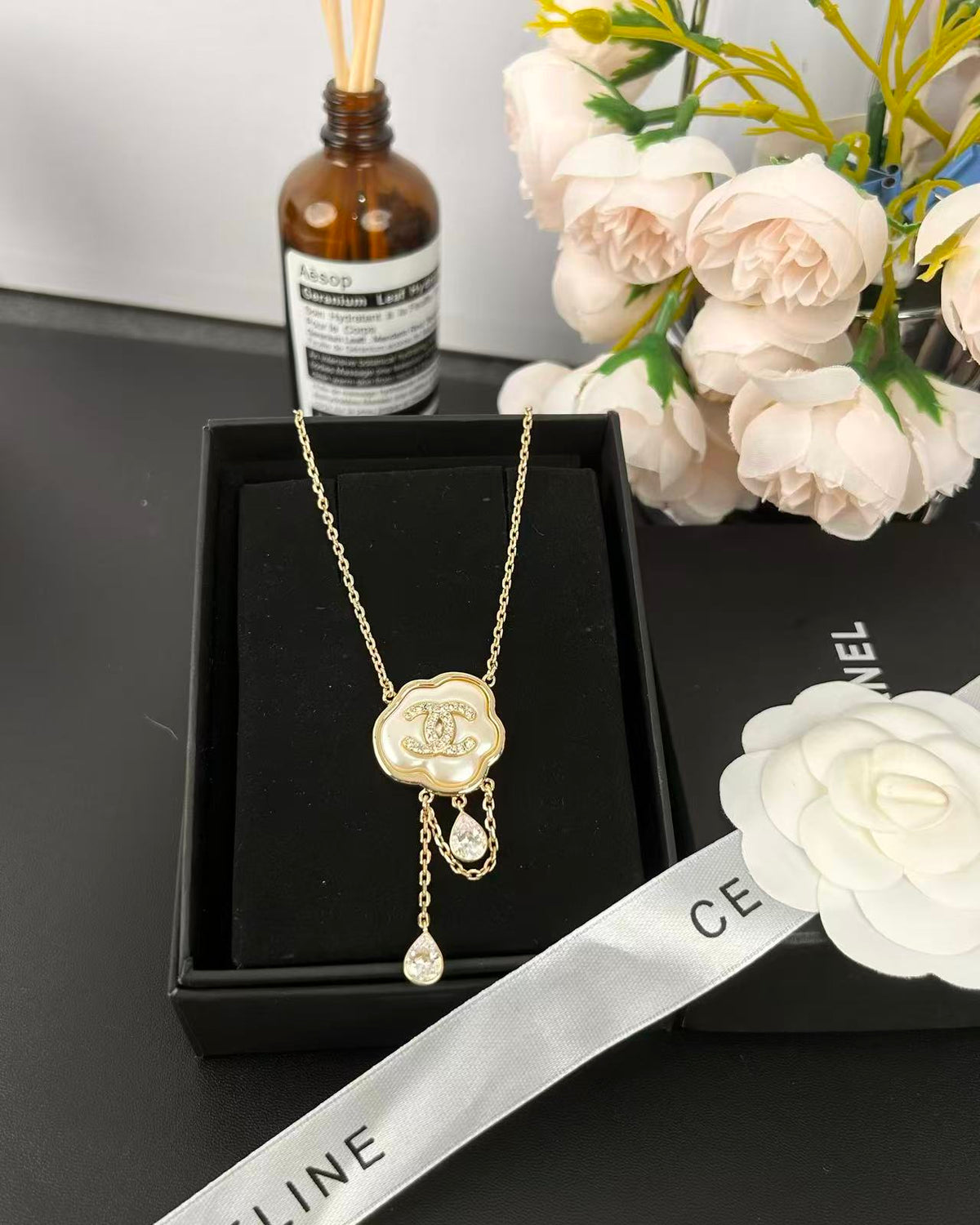 [⭐Clover Jewelry]Cloud Pearl Mother-of-Pearl Diamond Chain Pendant Necklace