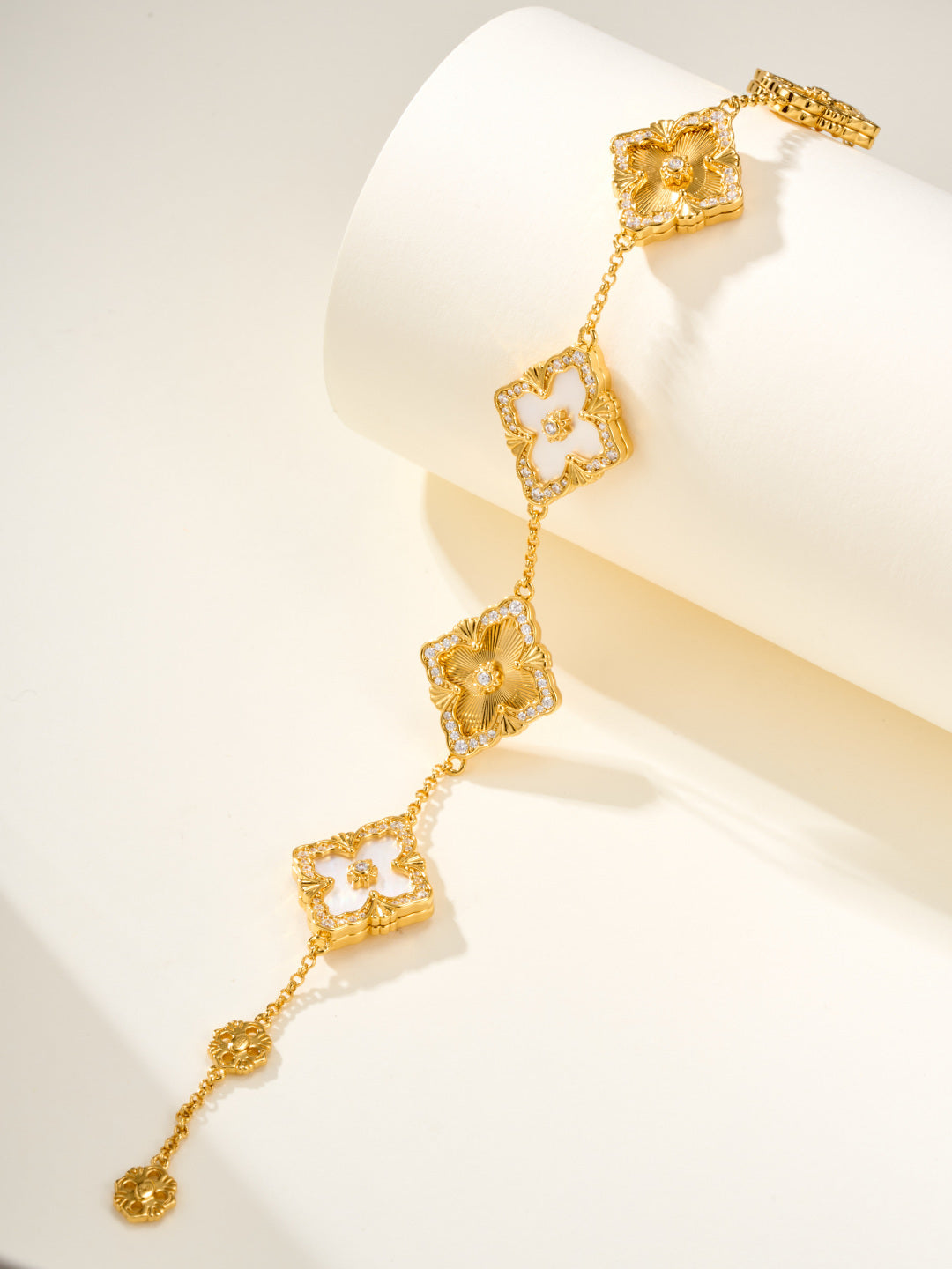 [⭐Clover Jewelry]B.C.L ENAMELED Five-Flower Bracelet（Various Colors) BIG SIZE