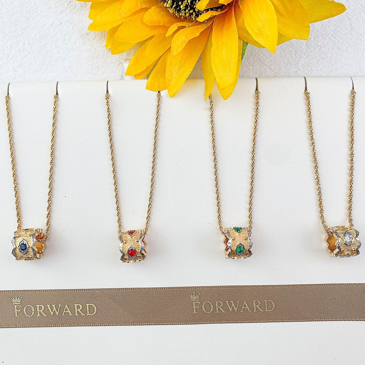 [⭐Clover Jewelry] B.C.L “Little Waist” Enamel  NECKLACE（Various colors