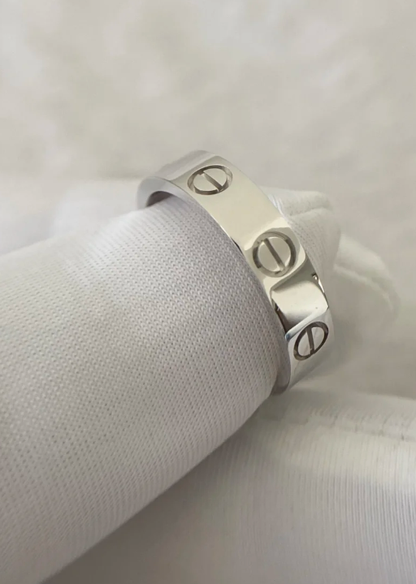 [⭐Clover Jewelry]LOVE RING 4MM 1 DIAMOND SILVER
