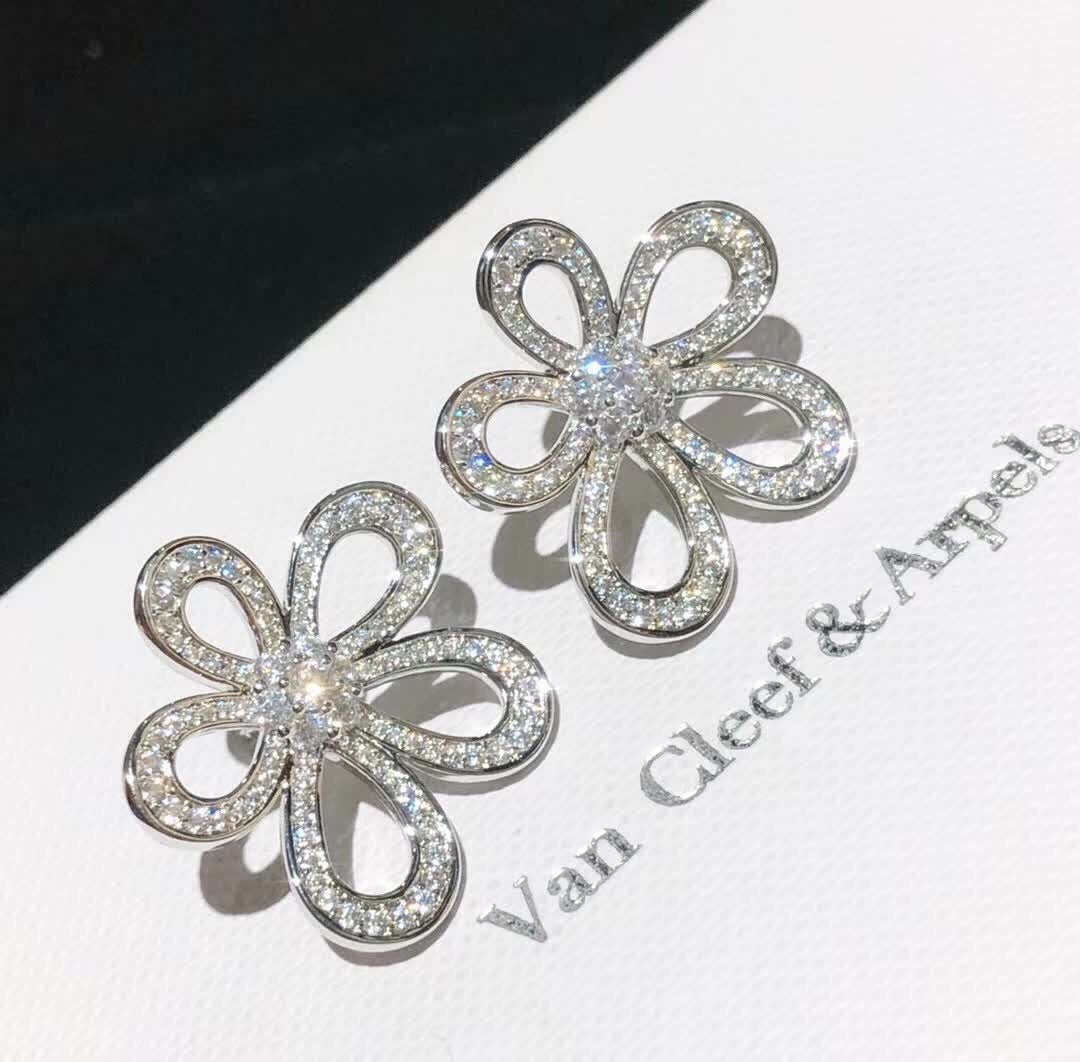 [⭐Clover Jewelry]FLOWERLACE EARRINGS FULL DIAMONDS
