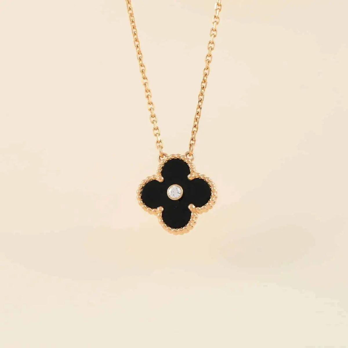 [⭐Clover Jewelry]CLOVER 15MM DIAMOND ONYX NECKLACE