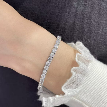 [⭐Clover Jewelry jewelrys]TENNIS BRACELET WITH FULL DIAMOND SETTING