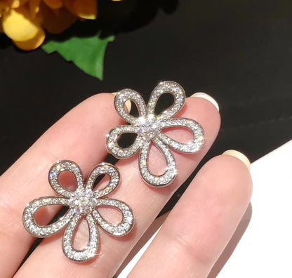[⭐Clover Jewelry]FLOWERLACE EARRINGS FULL DIAMONDS