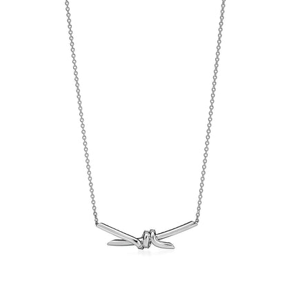 [Clover Jewelry]KNOT PENDANT SILVER DIAMOND NECKLACE