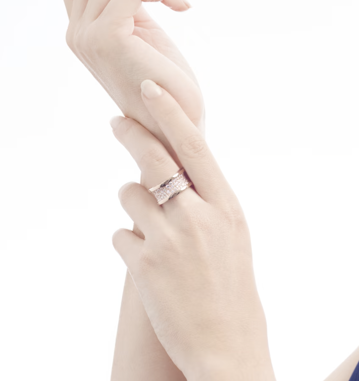[⭐Clover Jewelry]ZERO 1 WITH PAVED DIAMONDS ON THE SPIRAL RING