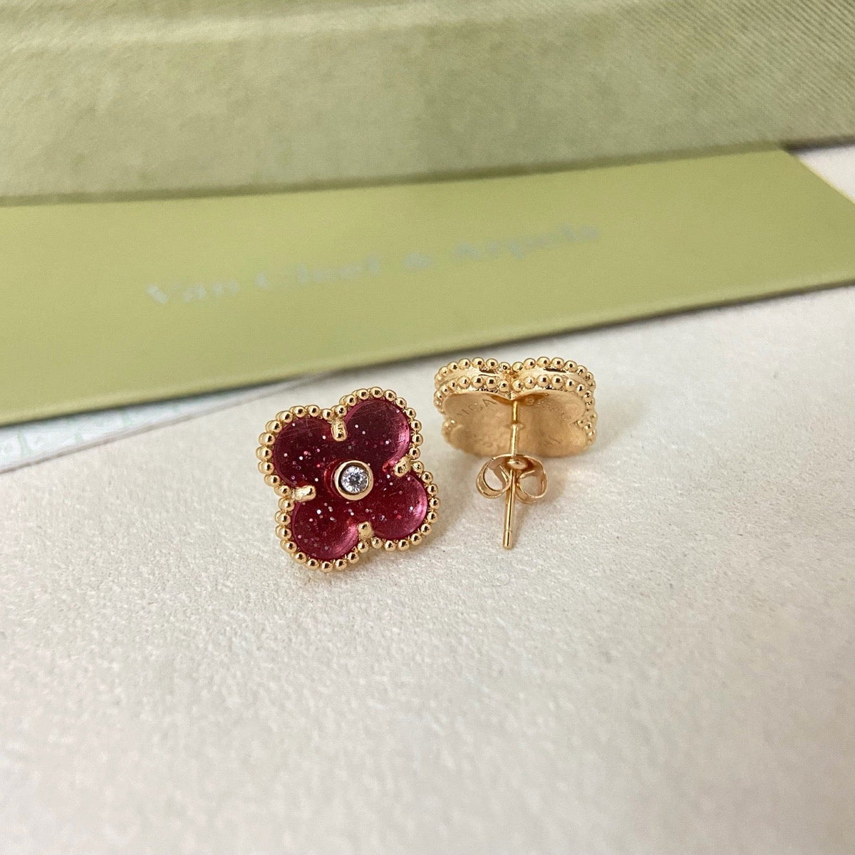 [⭐Clover Jewelry]2026 NEW  CLOVER 1 MOTIFPINK ENAMEL STUD EARRINGS WITH DIAMONDS