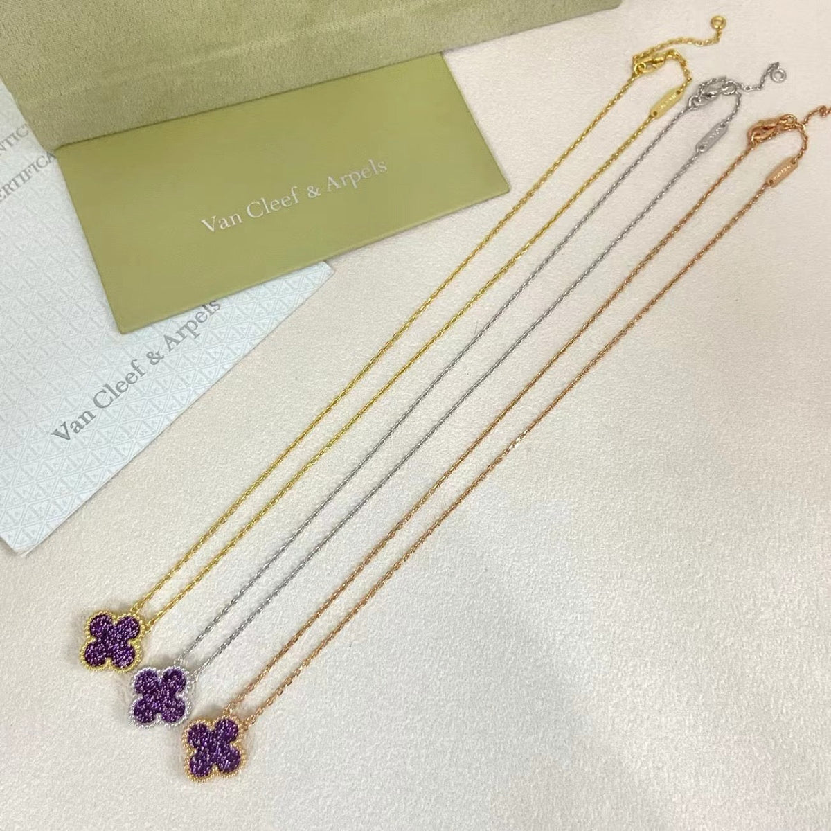 [⭐Clover Jewelry]NEW 15MM PURPLE SAND-GOLD FOUR-LEAF CLOVER NECKLACE