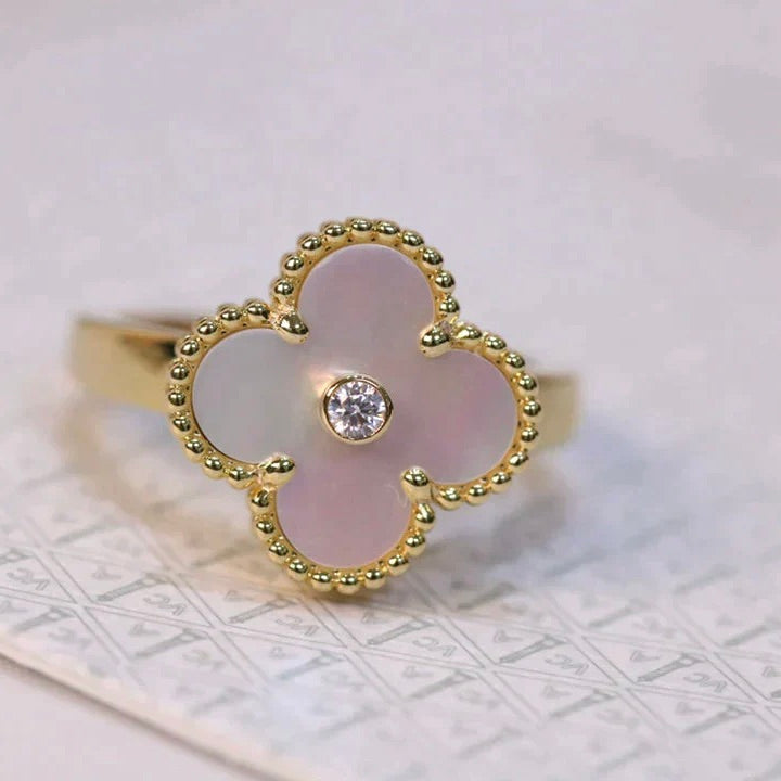 [⭐Clover Jewelry]CLOVER PINK MOP RING GOLD DIAMOND