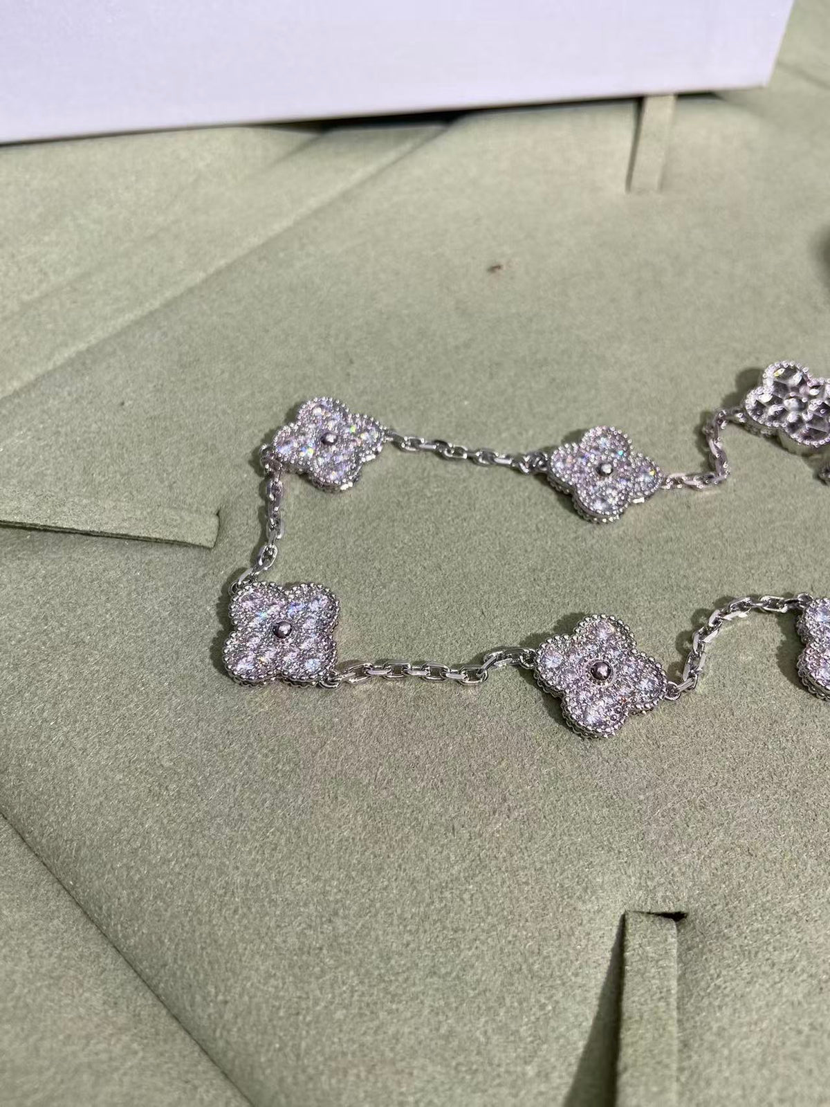 [⭐Clover Jewelry]CLOVER 10 MOTIFS  FULL DIAMOND NECKLACE