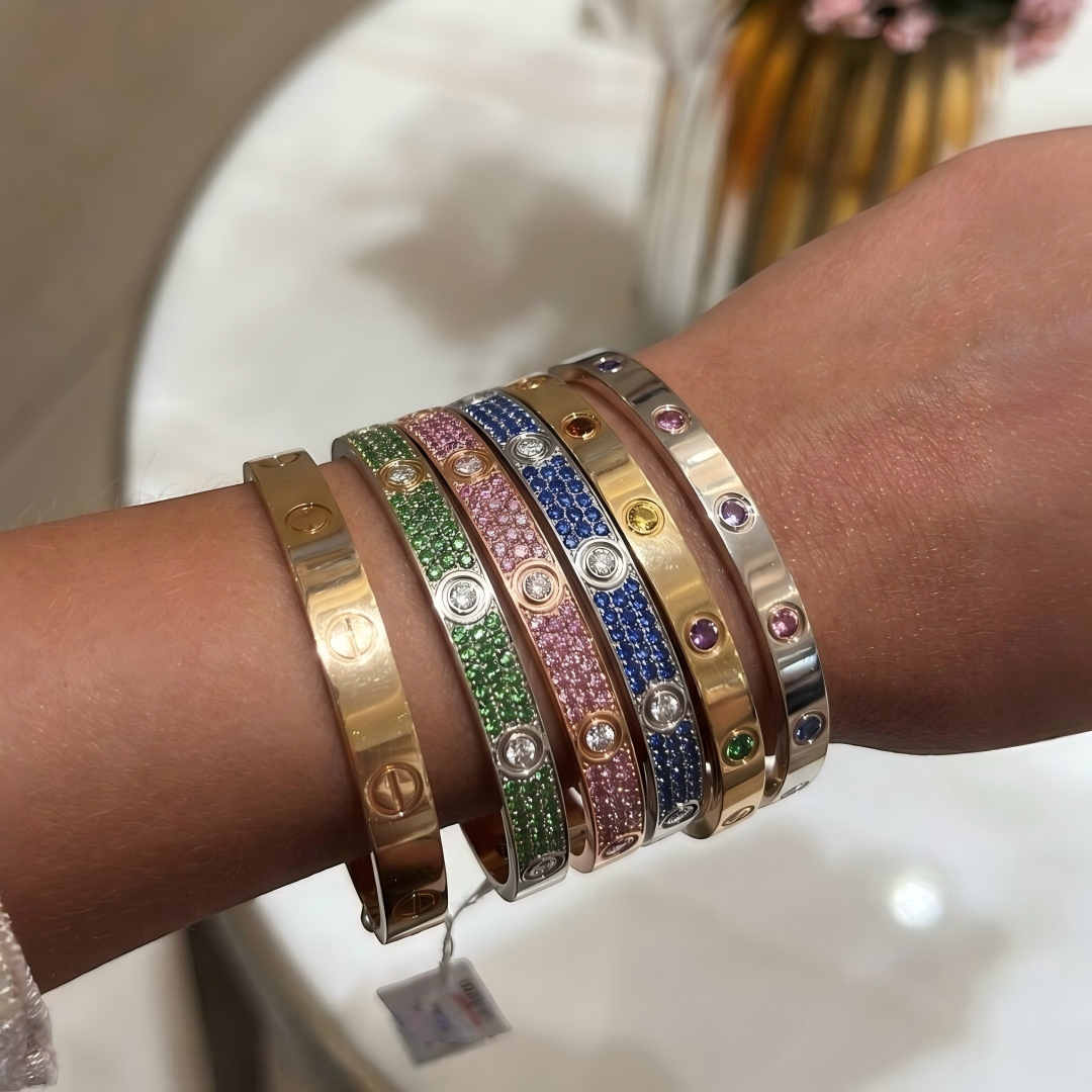 [⭐Clover Jewelry]2026 PAVE GEMSTONE LOVE BRACELET 6.1MM 10 DIAMONDS
