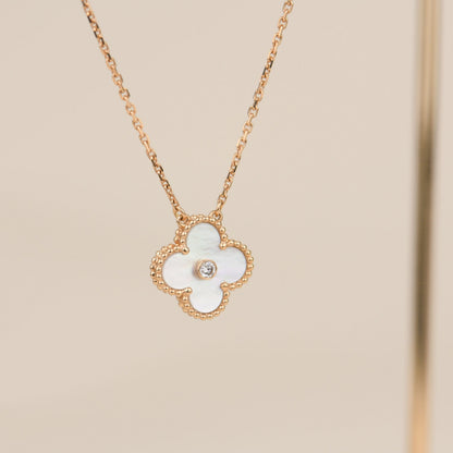 [⭐Clover Jewelry]CLOVER 15MM DIAMOND WHITE FRITILLARIA NECKLACE