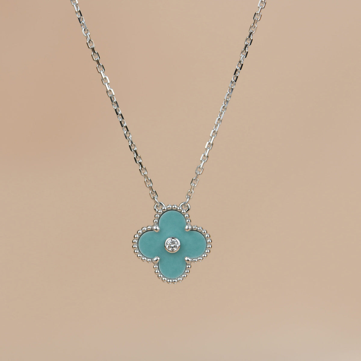 [⭐Clover Jewelry]CLOVER 15MM DIAMOND SVRES PORCELAIN  NECKLACE SILVER