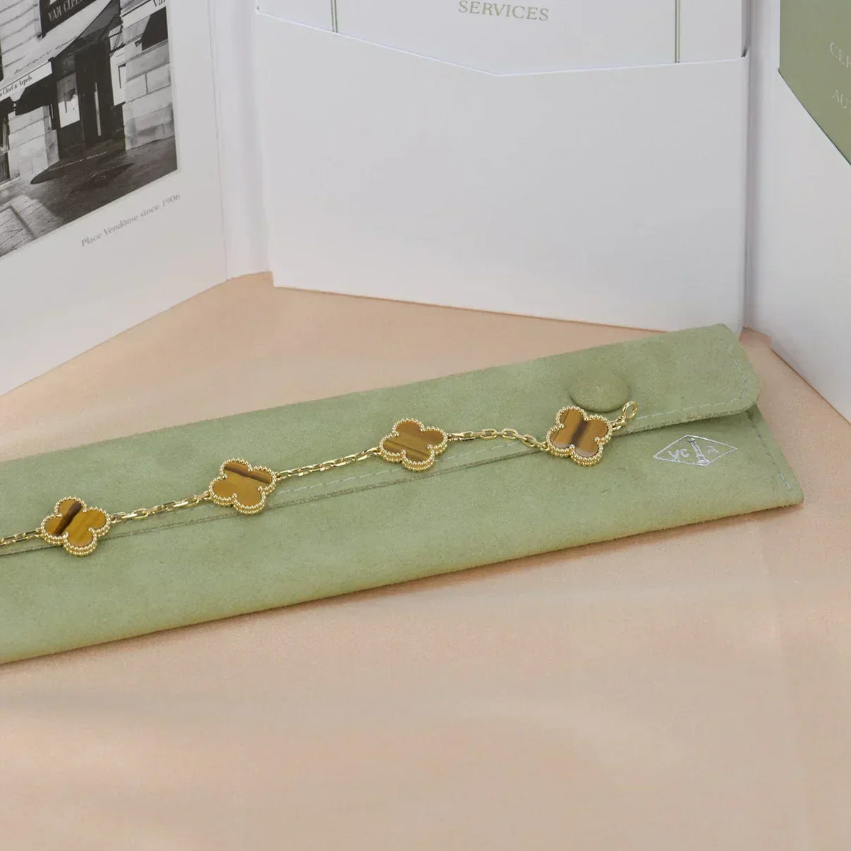 [⭐Clover Jewelry] CLOVER 5 MOTIFS TIGER EYE BRACELET COLLECTION