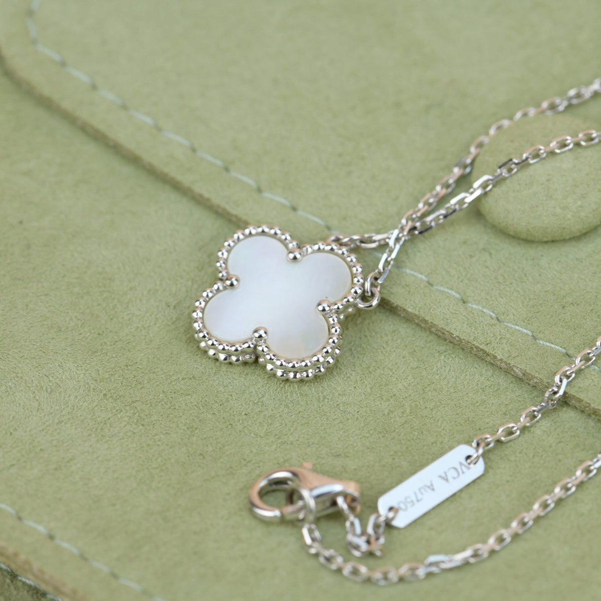 [⭐Clover Jewelry]CLOVER  15MM WHITE MOTHER-OF-PEARL SILVER