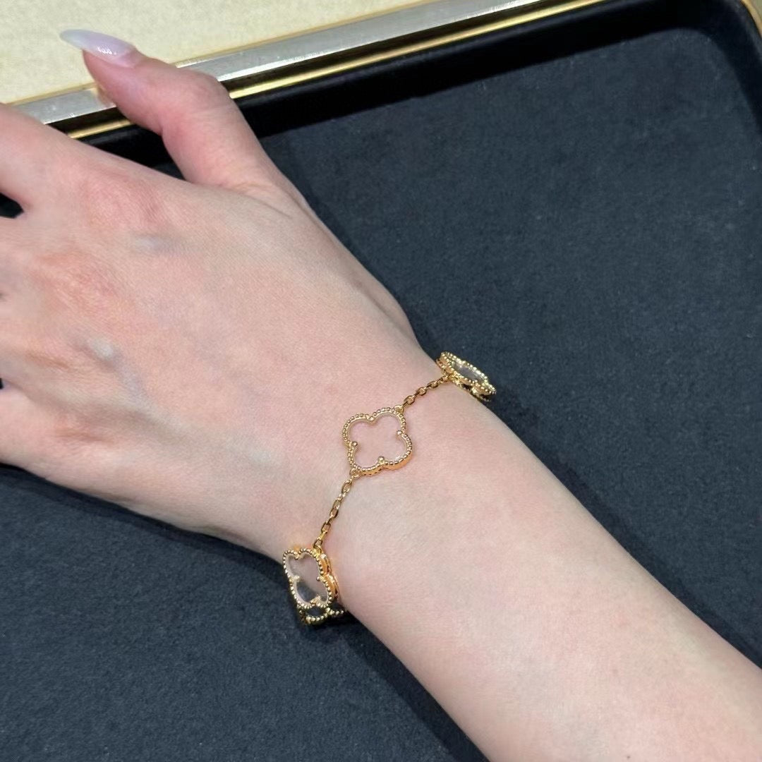 [⭐Clover Jewelry]CLOVER 5 MOTIF ROCK CRYSTAL BRACELET