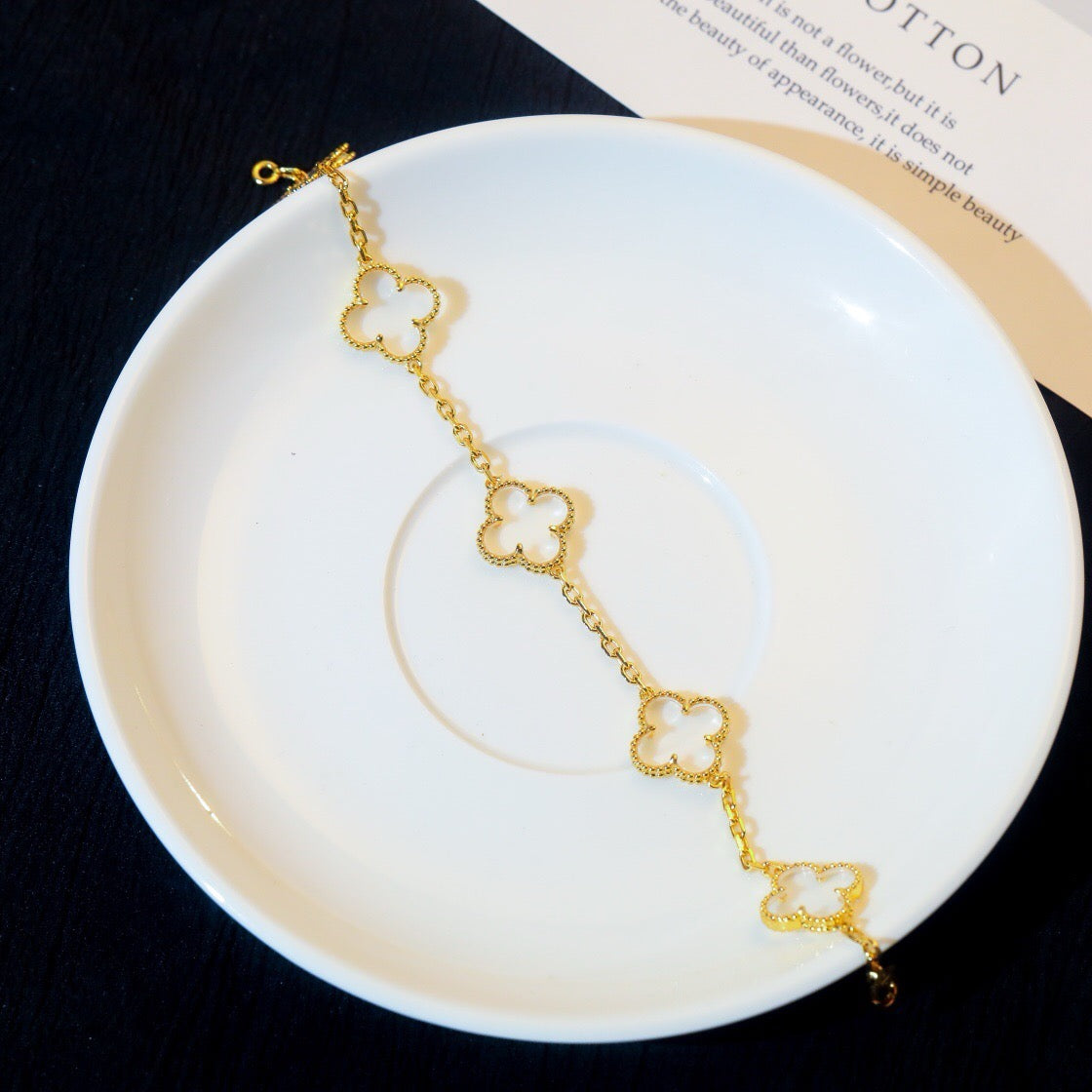 [⭐Clover Jewelry]CLOVER 5 MOTIF ROCK CRYSTAL BRACELET