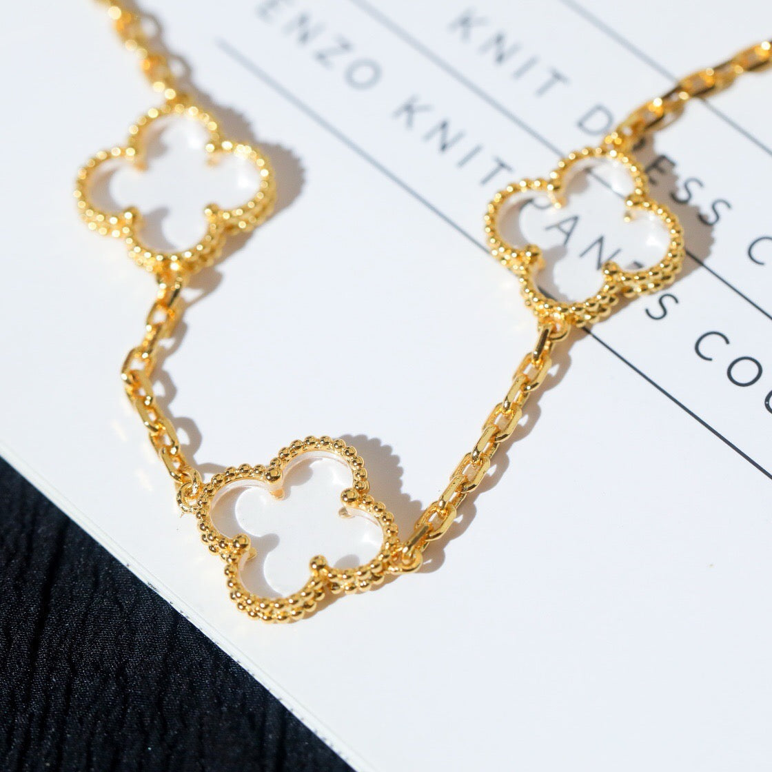 [⭐Clover Jewelry]CLOVER 5 MOTIF ROCK CRYSTAL BRACELET