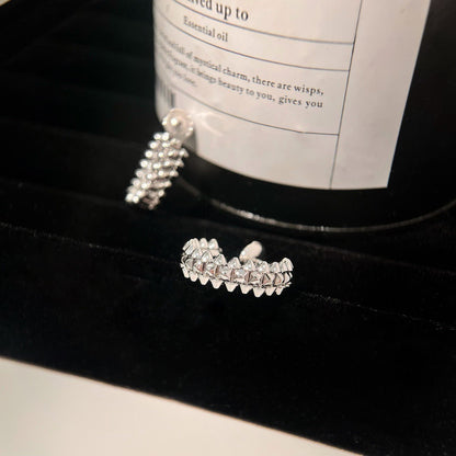 [⭐Clover Jewelry]CLASH SMALL HOOP EARRINGS