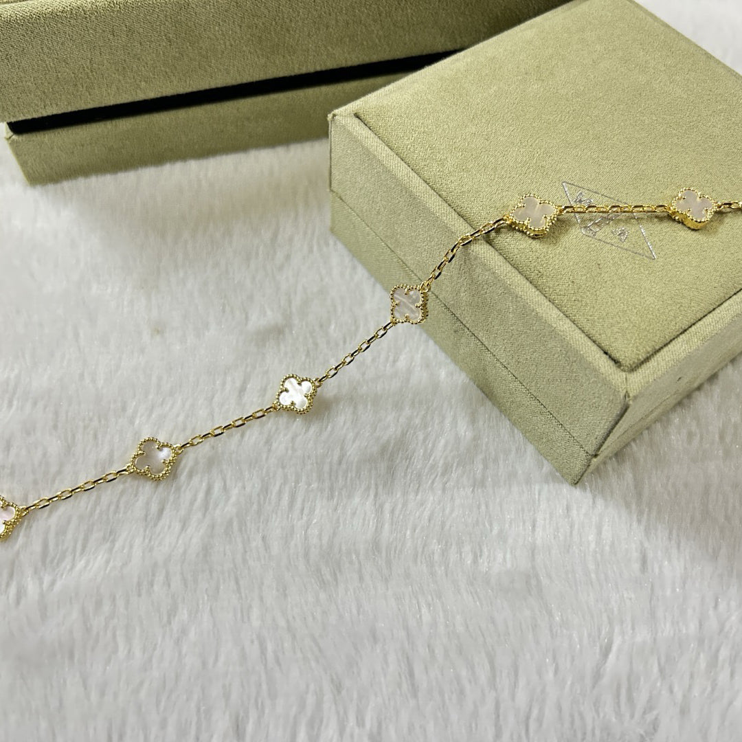 [⭐Clover Jewelry]CLOVER 6 MOTIF WHITE MOP BRACELET
