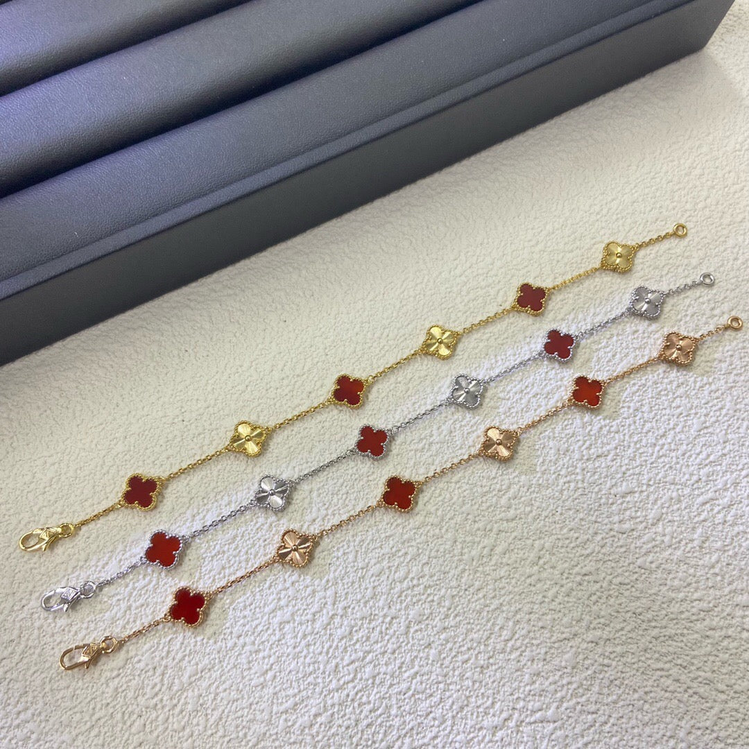 [⭐Clover Jewelry]CLOVER 6 MOTIF RED AGATE LASER BRACELET