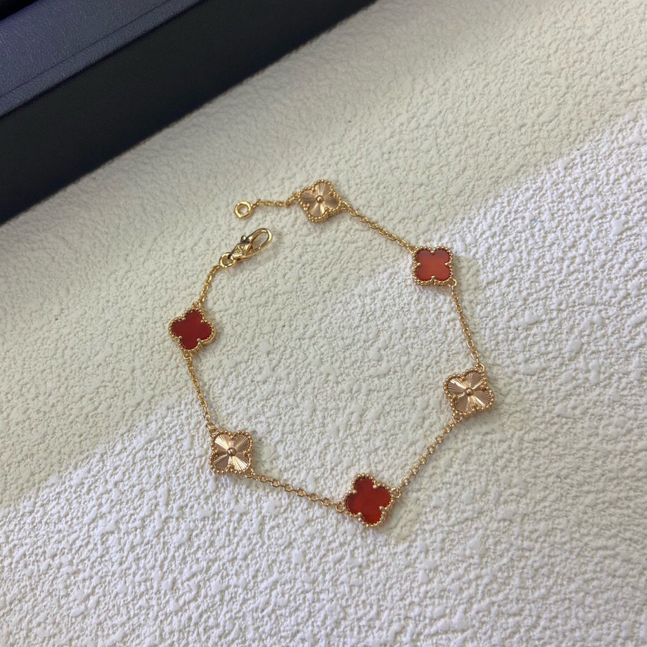 [⭐Clover Jewelry]CLOVER 6 MOTIF RED AGATE LASER BRACELET