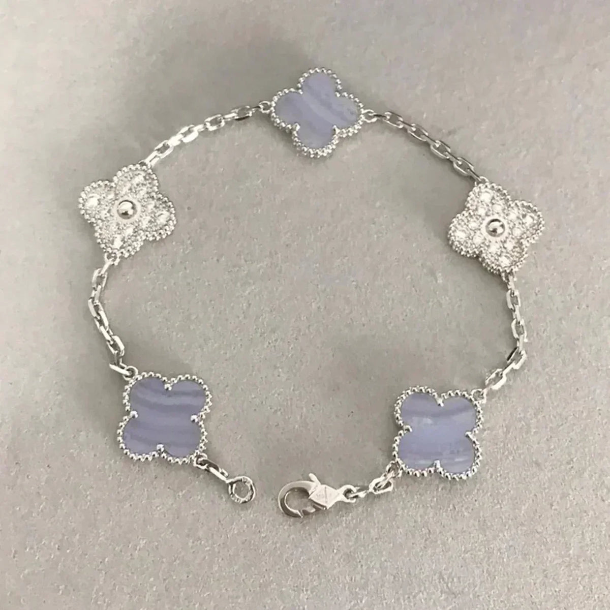 [⭐Clover Jewelry] CLOVER 5 MOTIF PURPLE CHALCEDONY BRACELET COLLECTION