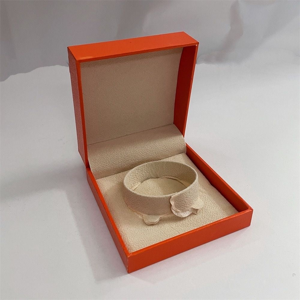[⭐Clover Jewelry]HM BRACELET NECKLACE RING BOX GIFT BAG