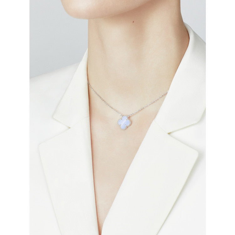 [⭐Clover Jewelry]CLOVER 15MM BLUE CHALCEDONY NECKLACE SILVER