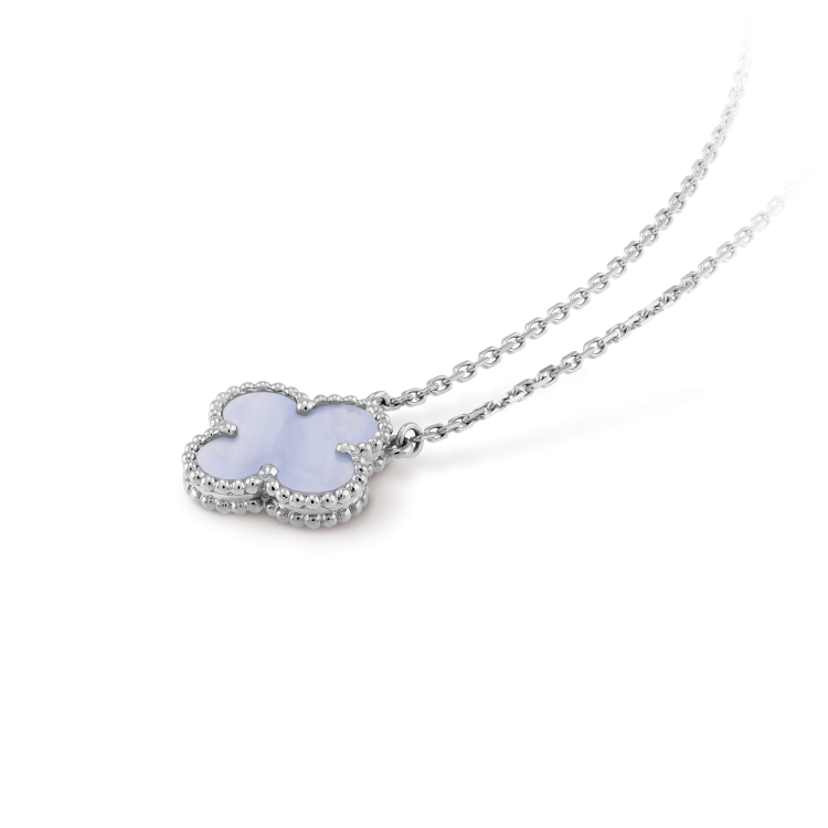 [⭐Clover Jewelry]CLOVER 15MM BLUE CHALCEDONY NECKLACE SILVER