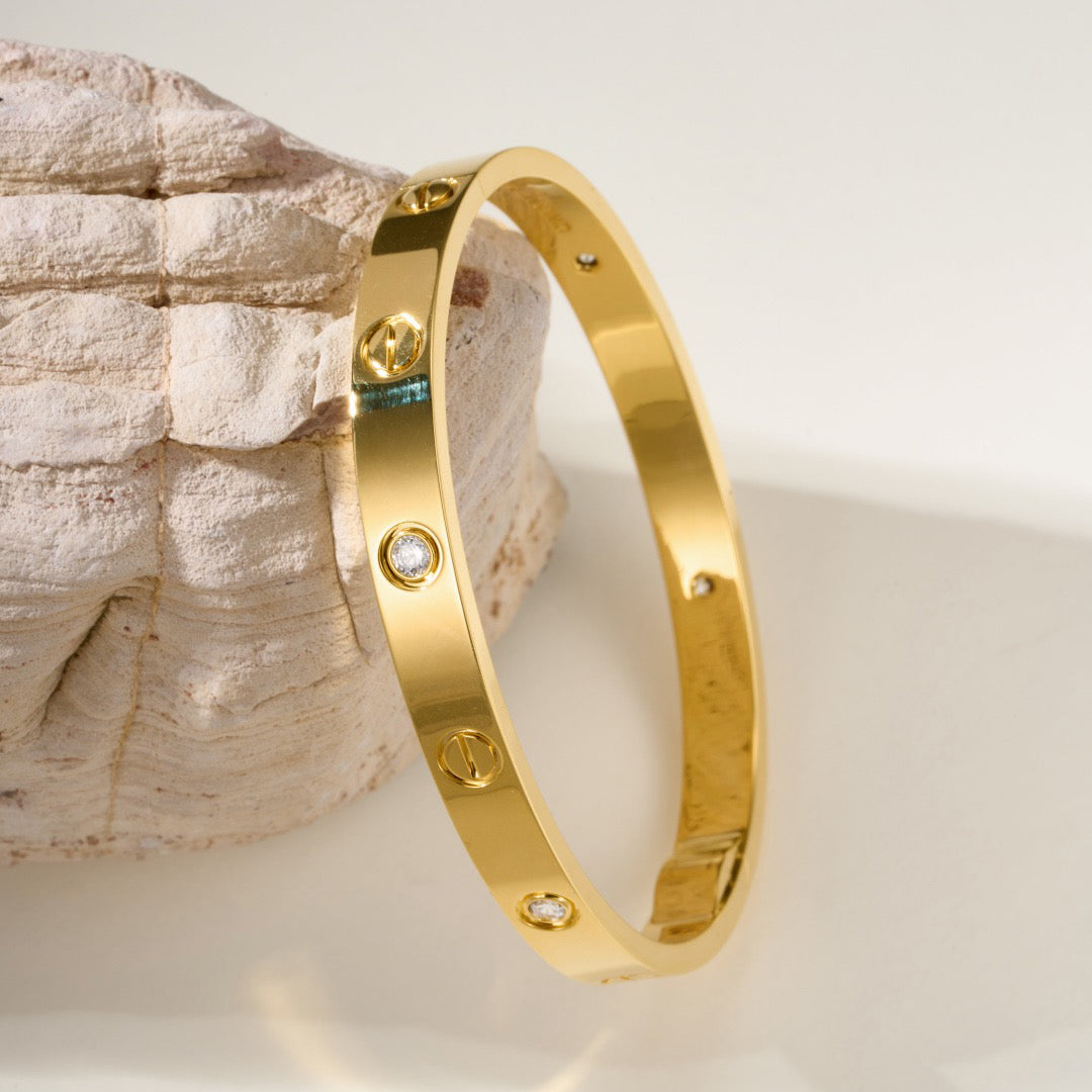 [⭐Clover Jewelry]LOVE BRACELET 6.1MM 4 DIAMONDS
