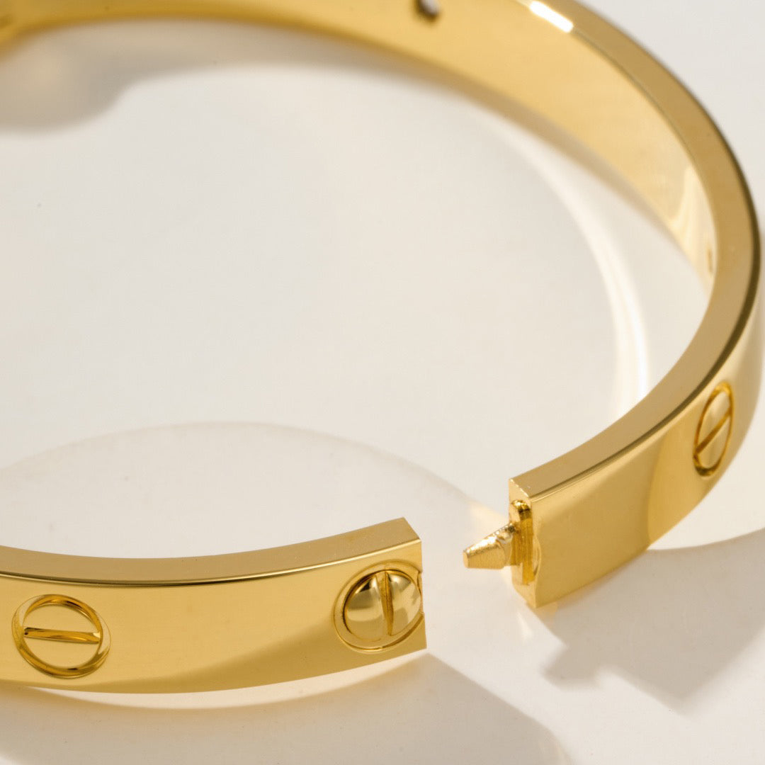 [⭐Clover Jewelry]LOVE BRACELET 6.1MM 4 DIAMONDS