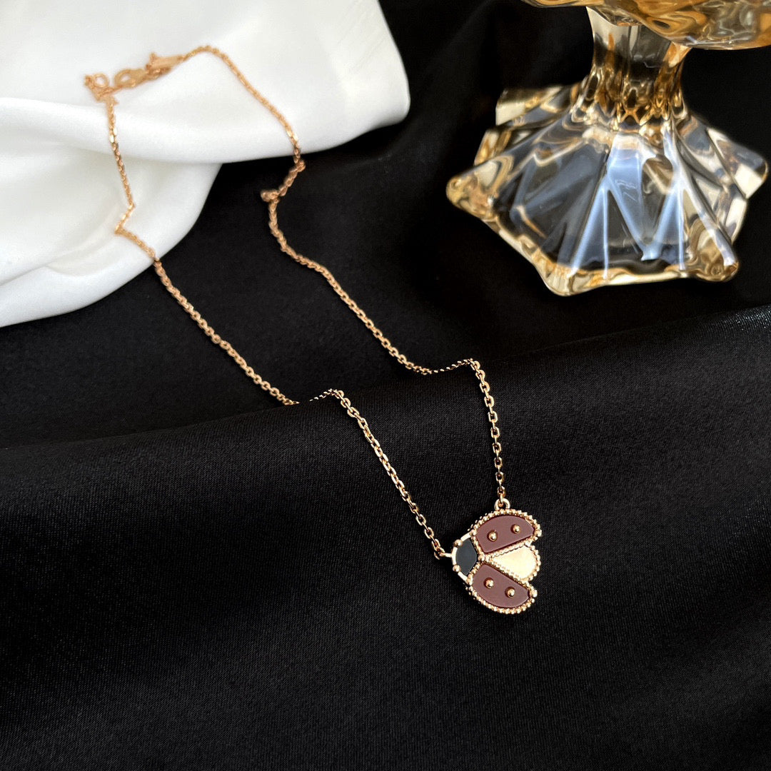 [⭐Clover Jewelry]LUCKY  CARNELIANS LADYBUG NECKLACE
