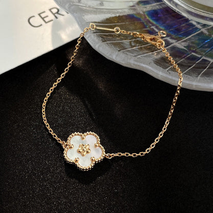[⭐Clover Jewelry]LUCKY WHITE MOP PLUM BLOSSOM  BRACELET