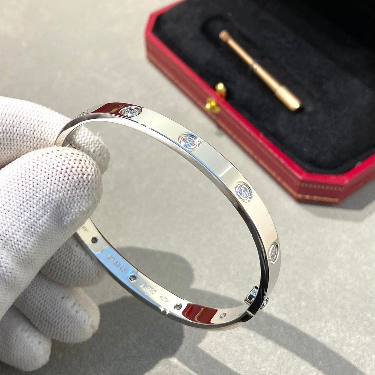 [⭐Clover Jewelry]LOVE BRACELET 6.1MM 10 DIAMONDS