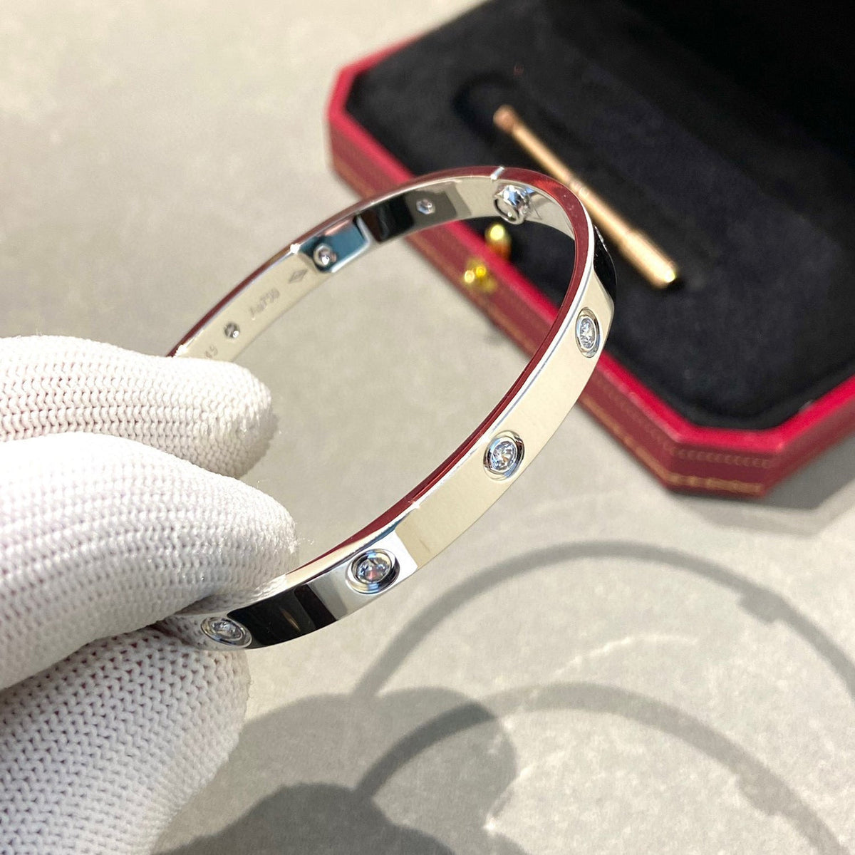[⭐Clover Jewelry]LOVE BRACELET 6.1MM 10 DIAMONDS