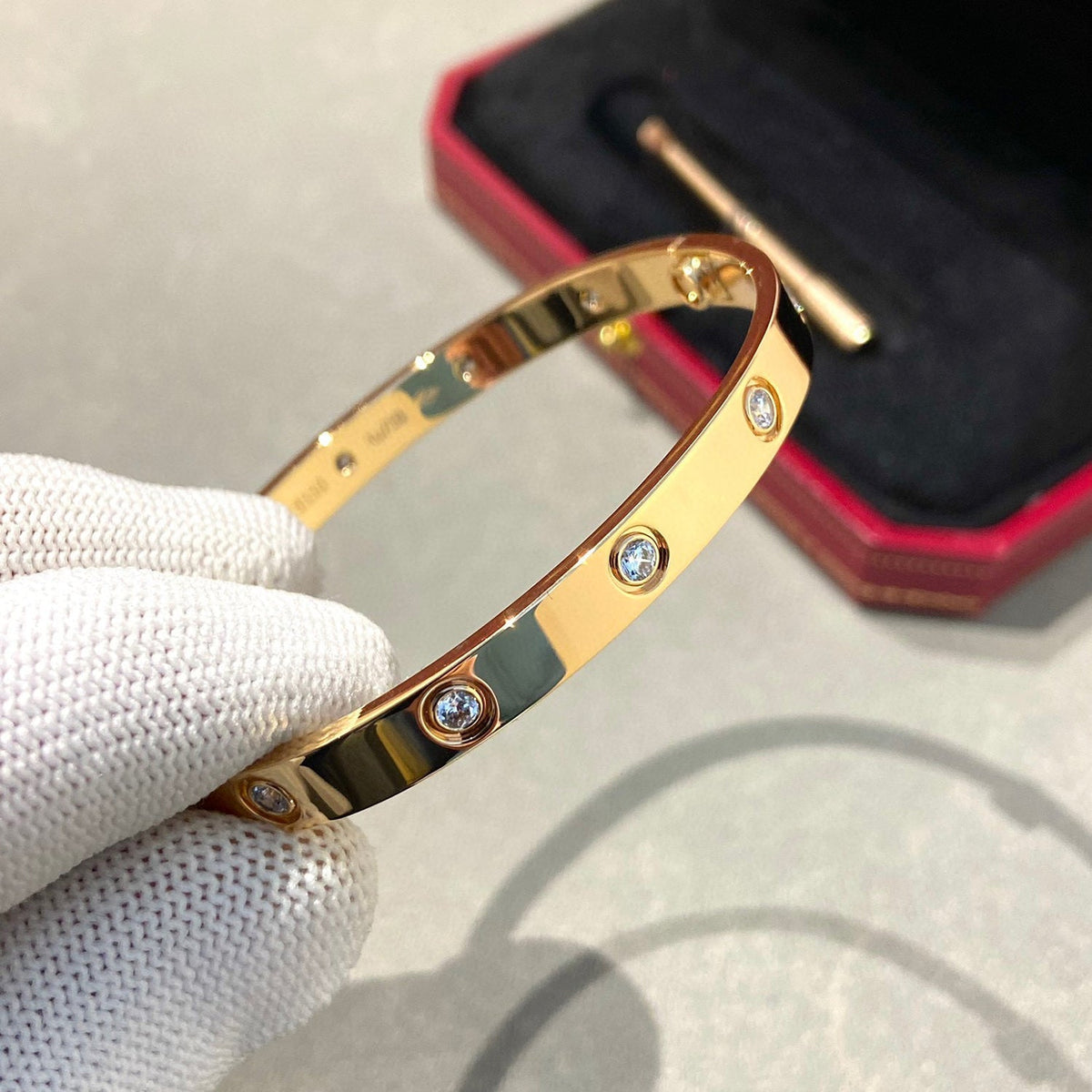 [⭐Clover Jewelry]LOVE BRACELET 6.1MM 10 DIAMONDS