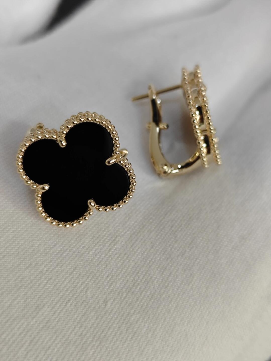 [⭐Clover Jewelry]CLOVER 20MM BLACK MOP EARRINGS