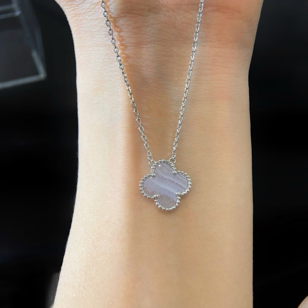 [⭐Clover Jewelry]CLOVER 15MM BLUE CHALCEDONY NECKLACE SILVER