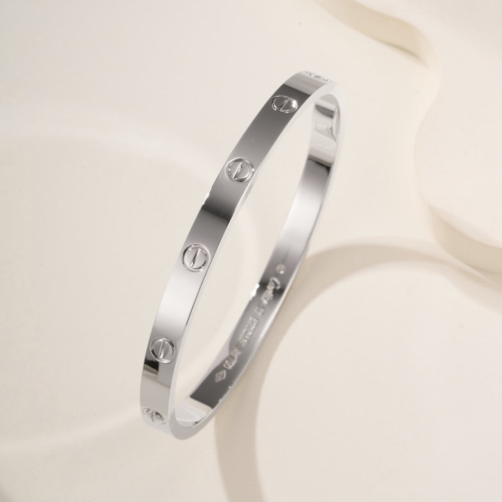 [⭐Clover Jewelry]LOVE BRACELET 4.8MM