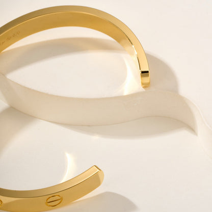 [⭐Clover Jewelry]LOVE BRACELET 6.1MM 1 DIAMOND OPEN CUFF