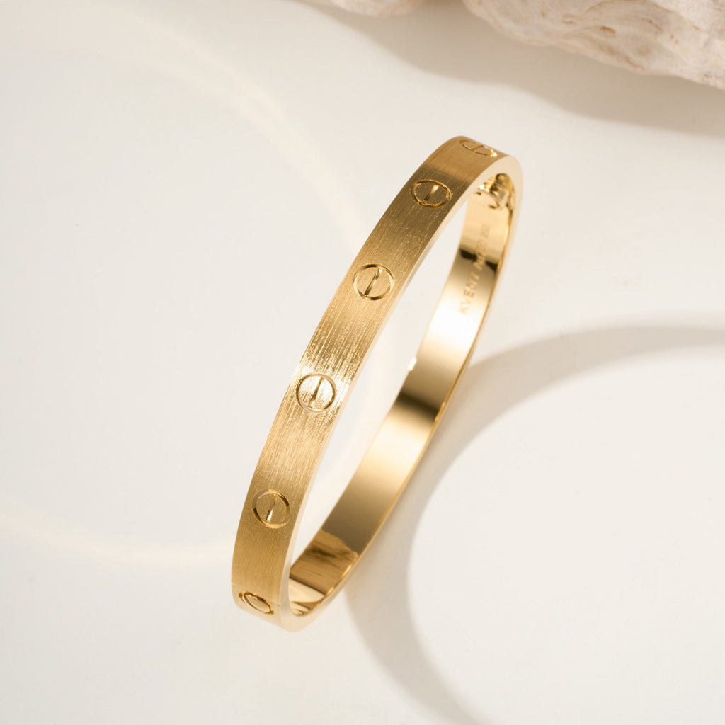 [⭐Clover Jewelry]LOVE BRACELET 6.1MM BRUSHED