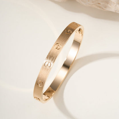 [⭐Clover Jewelry]LOVE BRACELET 6.1MM BRUSHED
