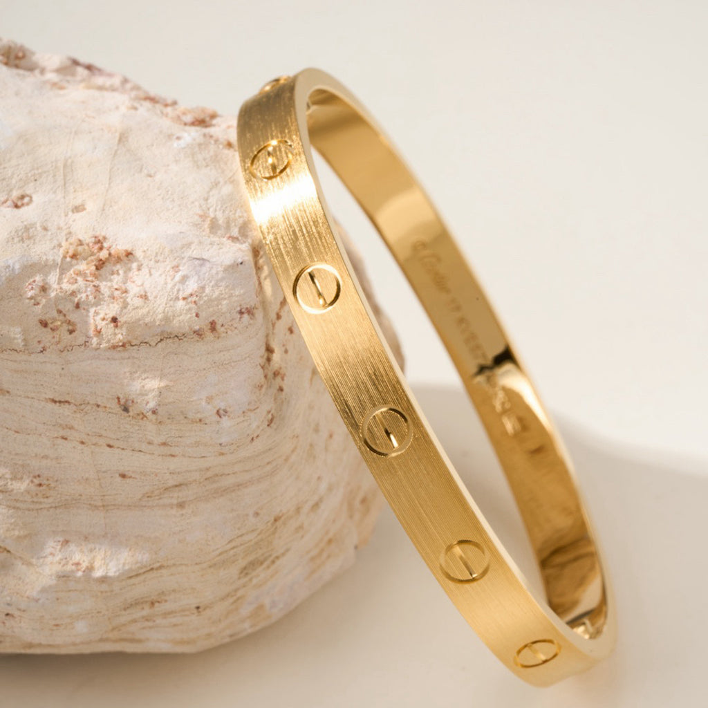 [⭐Clover Jewelry]LOVE BRACELET 6.1MM BRUSHED