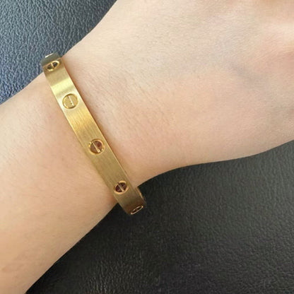 [⭐Clover Jewelry]LOVE BRACELET 6.1MM BRUSHED