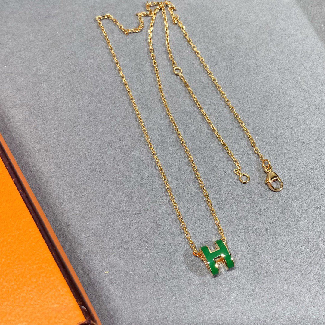 [⭐Clover Jewelry]POP H GREEN NECKLACE SILVER AND GOLD